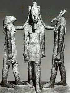 Horus, Pharaon, Seth : www.shenoc.com